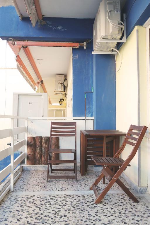 Holiday Apartment Sombrero Néa Péramos Esterno foto